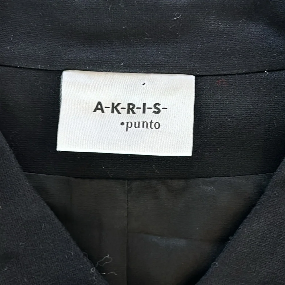 AKRIS Punto Size 10 blue black white modern tweed zip up jacket